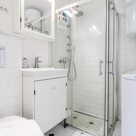 Comfortable With Great And Sea View Split