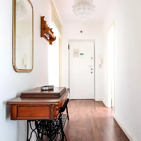 Comfortable With Great And Sea View Apartment