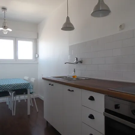 Apartment Comfortable With Great And Sea View *