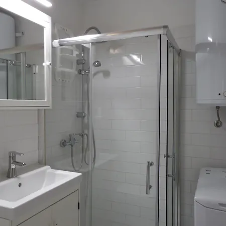 Apartment Comfortable With Great And Sea View Split