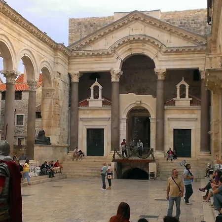 Apartamento Comfortable With Great And Sea View Split